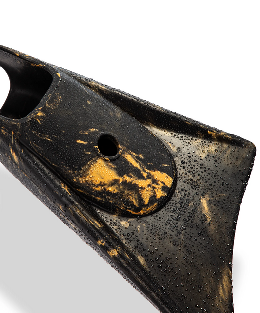 90th-anniversary-churchill-swimfins-n5 7_CHURCHILL_PRODPIC_ZOOM7.webp