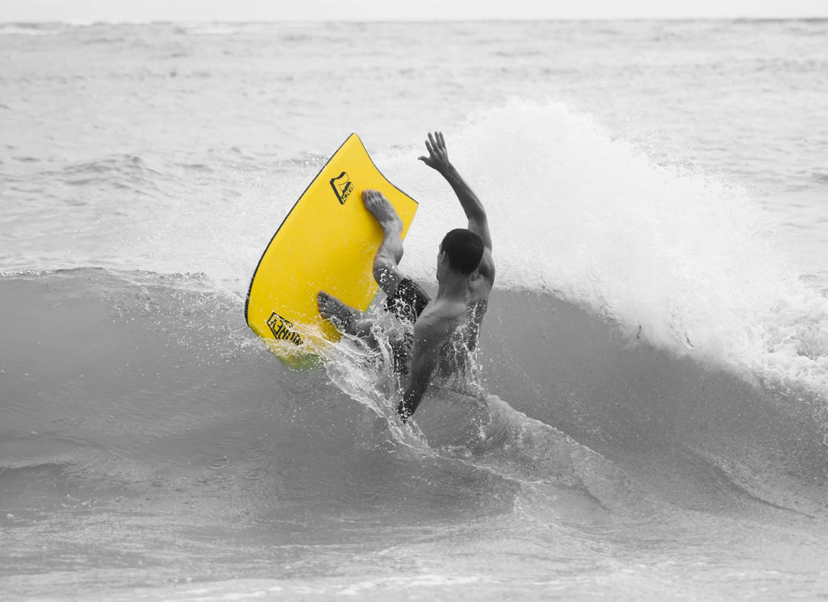 mach-7-a0 MACH7YELLOW_ORANGELIFESTYLE.webp